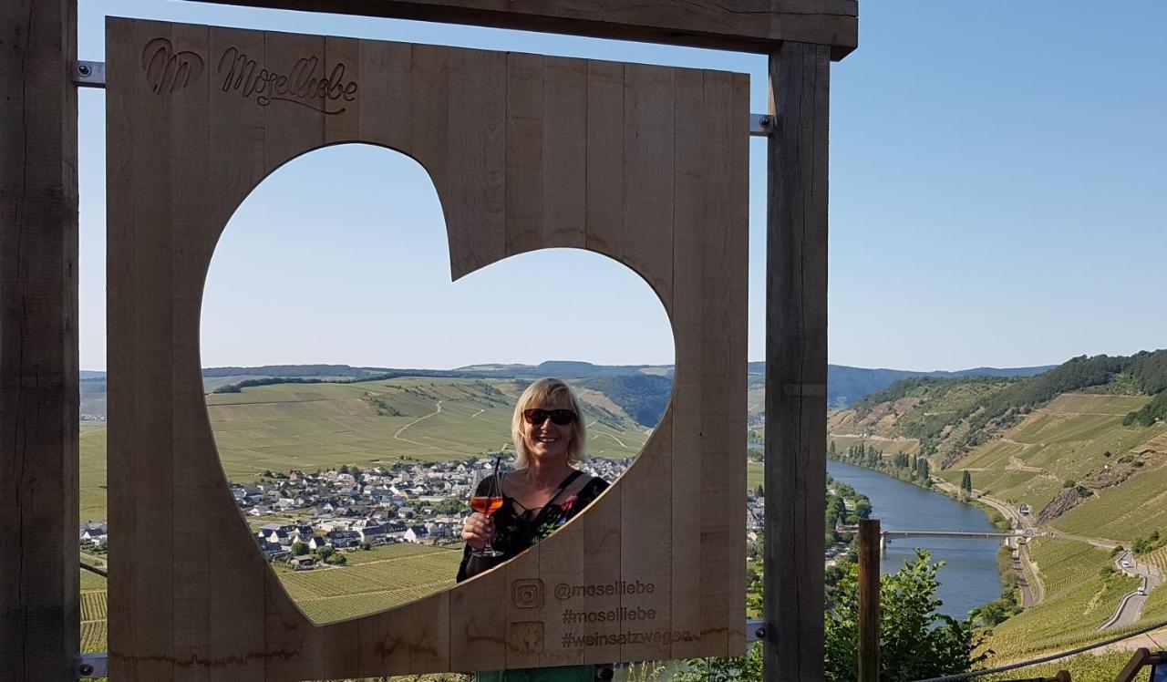 Ferienwohnung Wagner Neumagen-Dhron Buitenkant foto